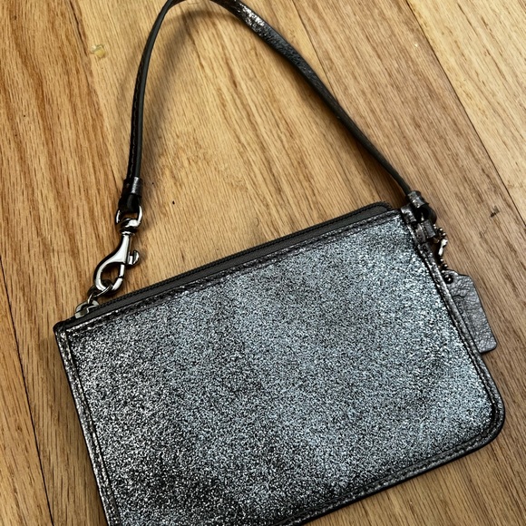 Silver Coach wristlet - Picture 5 of 8